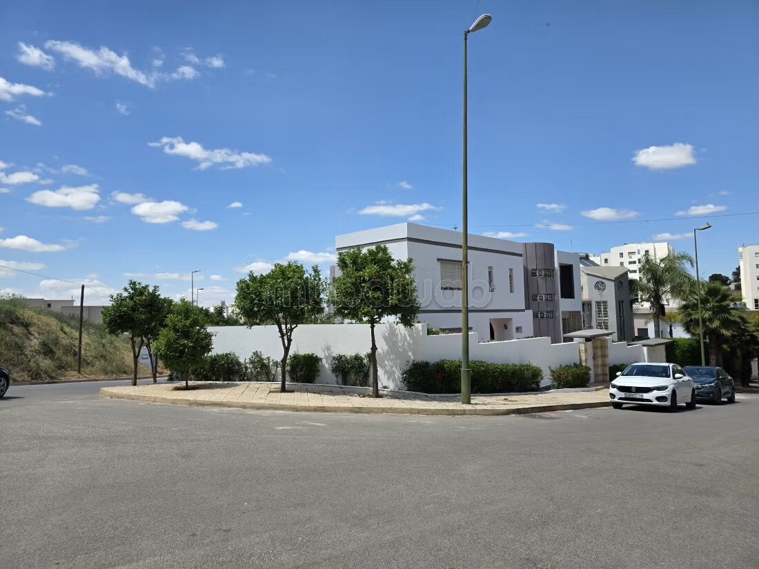 Villa 600 m² à vendre à Meknès à Meknès