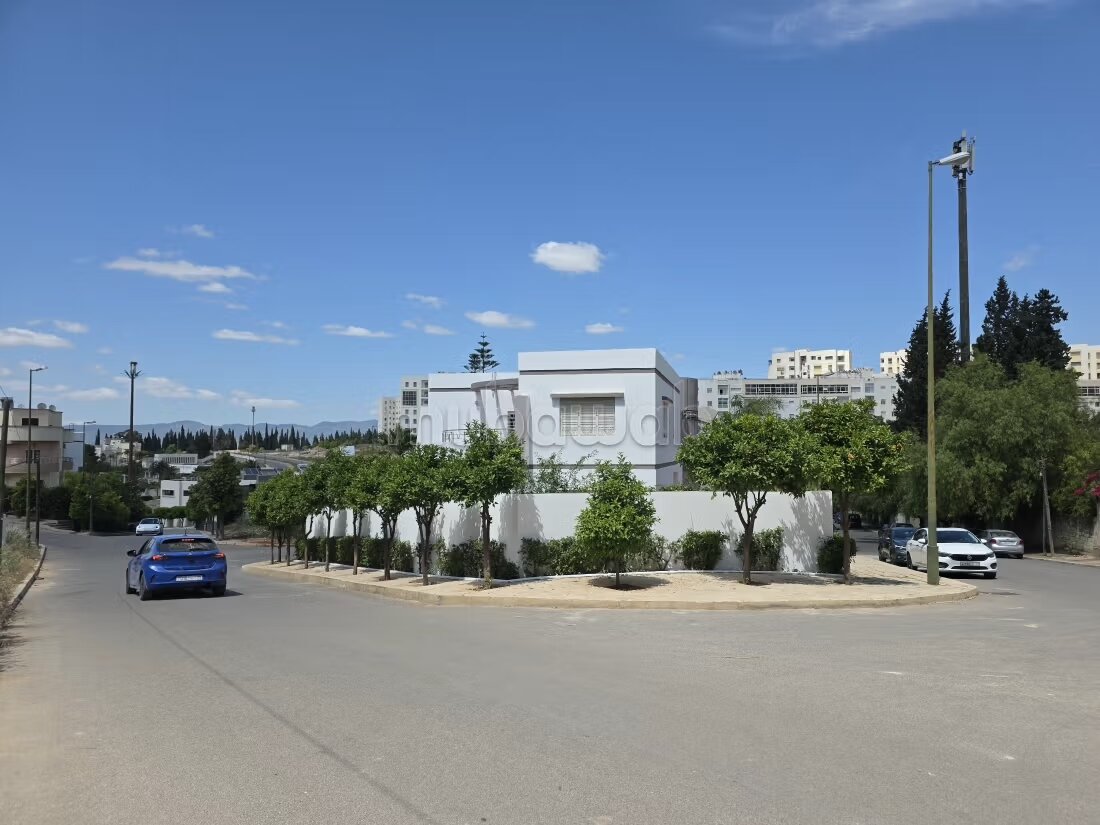 Villa 600 m² for sale in Meknes — Photo 5