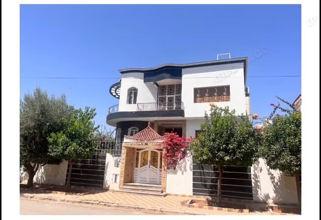 Villa 600 m² for sale in Meknes — Photo 7