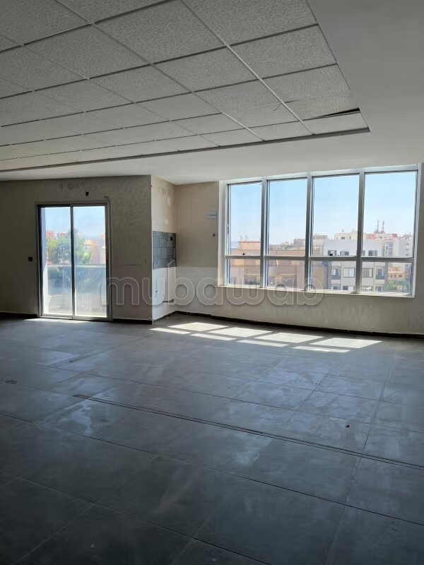 Bureau 100 m² à vendre à Meknès — Photo 4