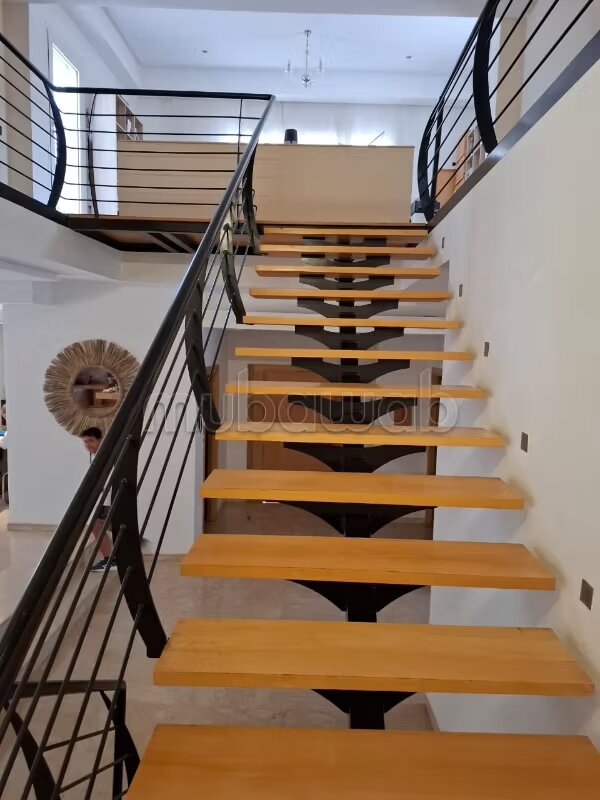 Villa 600 m² for Sale in Meknès — Photo 2
