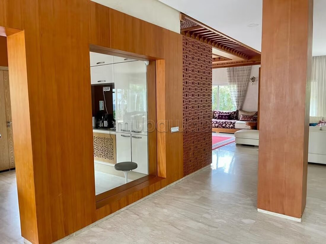 Villa 700 m² à vendre à Rabat — Photo 3