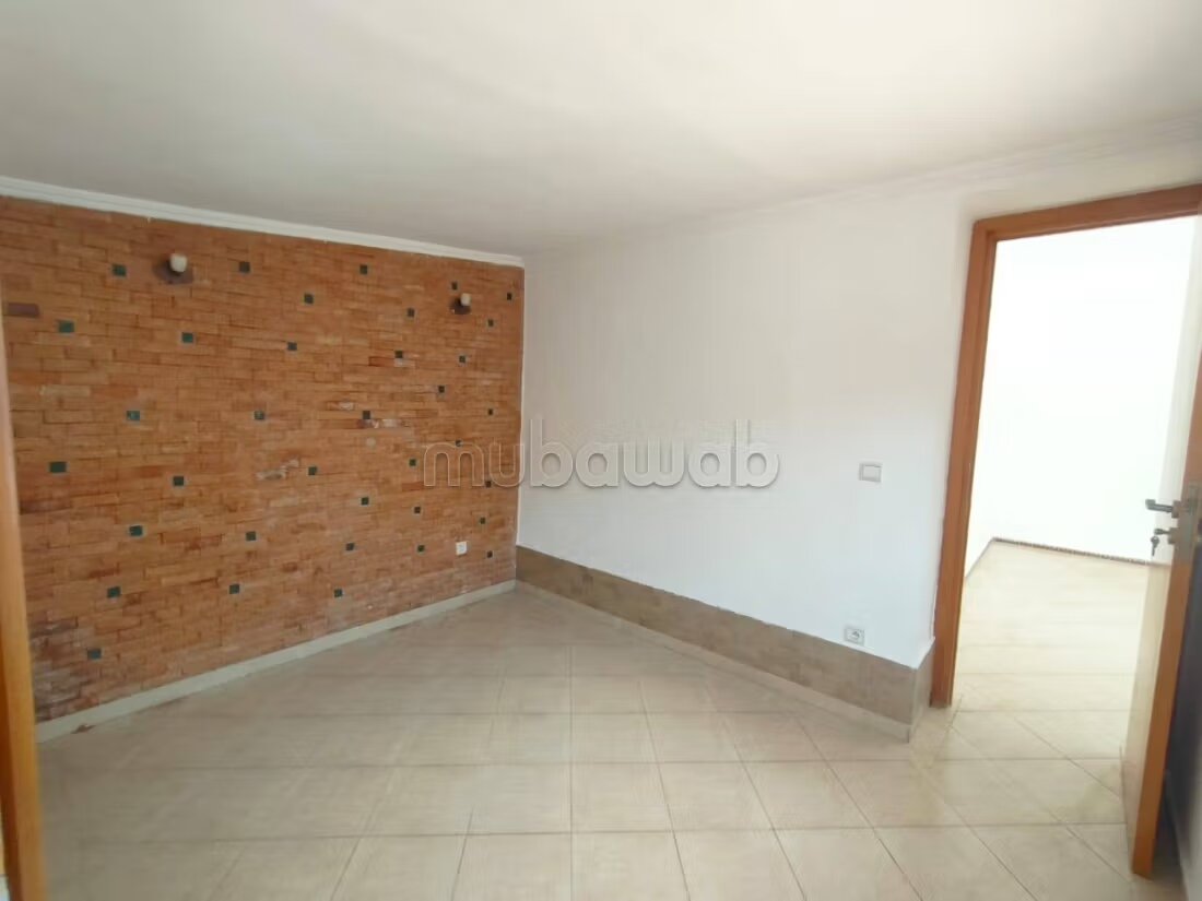Villa 84 m² à louer à Casablanca — Photo 6