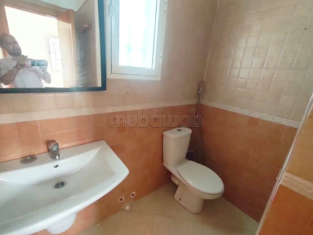 Villa 84 m² à louer à Casablanca — Photo 11