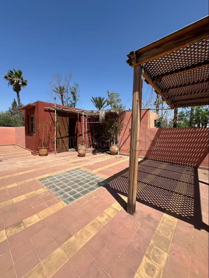 Villa 200 m² for rent in Marrakech — Photo 8