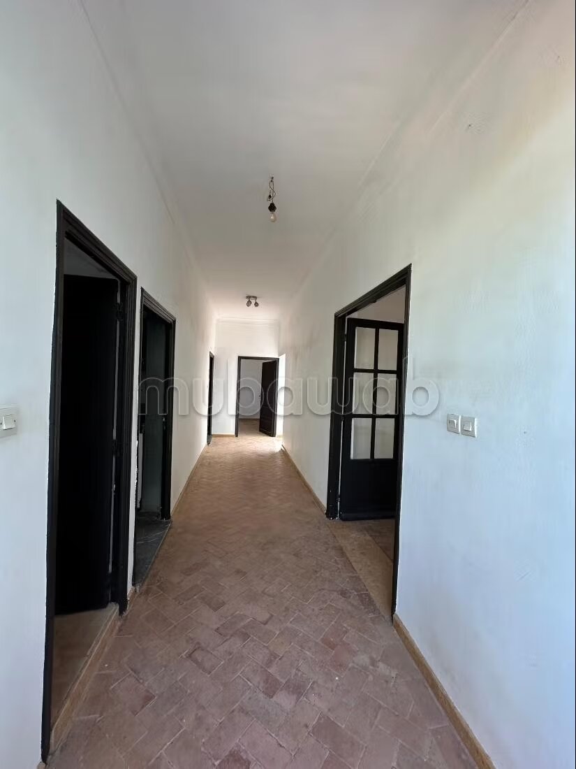 Villa 200 m² for rent in Marrakech — Photo 18