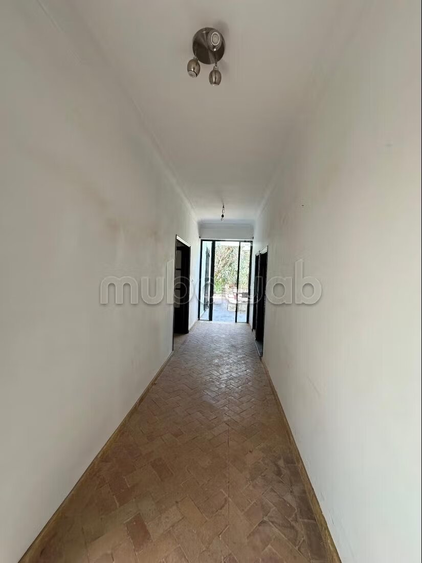 Villa 200 m² for rent in Marrakech — Photo 19