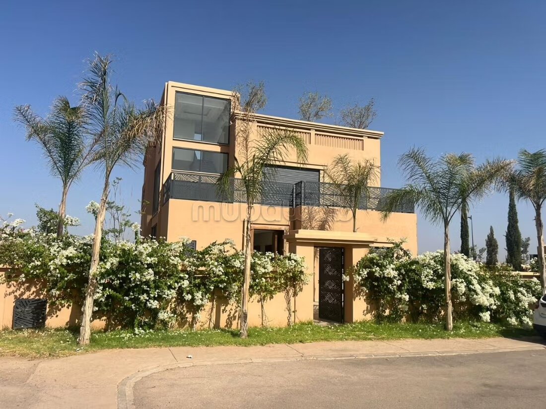 فيلا 365 متر مربع للبيع بمراكش — Photo 2