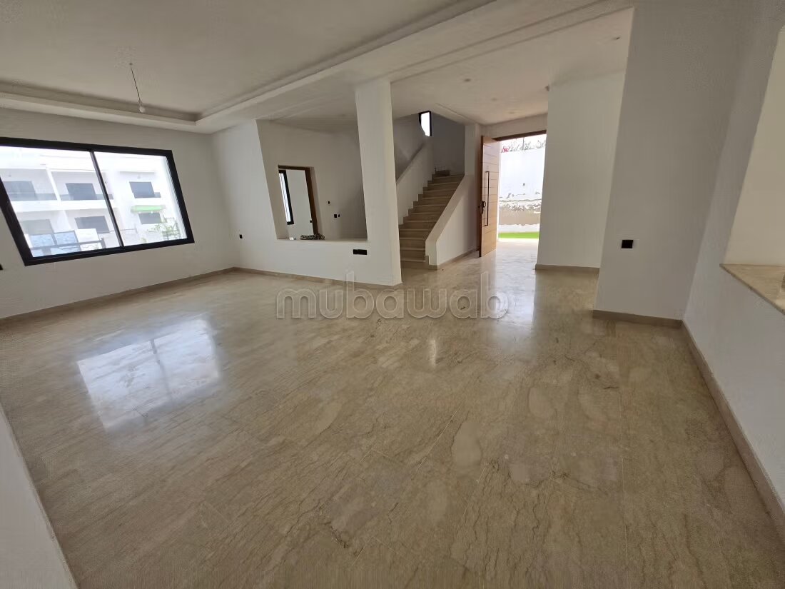Villa de luxe à vendre à Dar Bouazza. 4 chambres agréables — Photo 5
