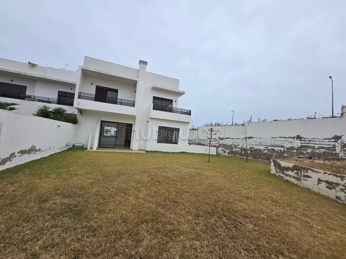 Villa de luxe à vendre à Dar Bouazza. 4 chambres agréables — Photo 12