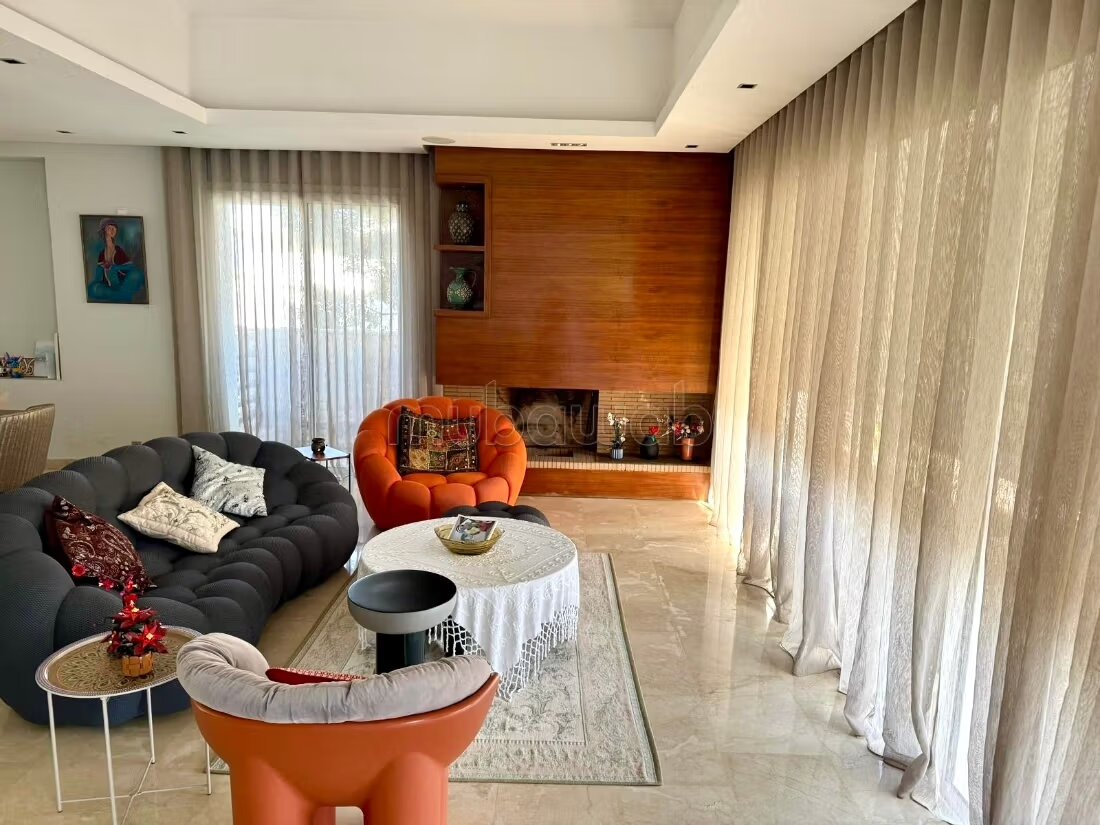 Villa 450 m² à louer à Casablanca — Photo 3
