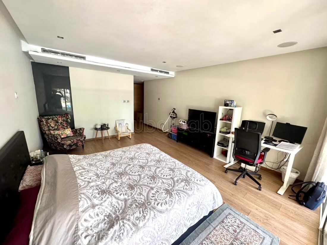Villa 450 m² à louer à Casablanca — Photo 4