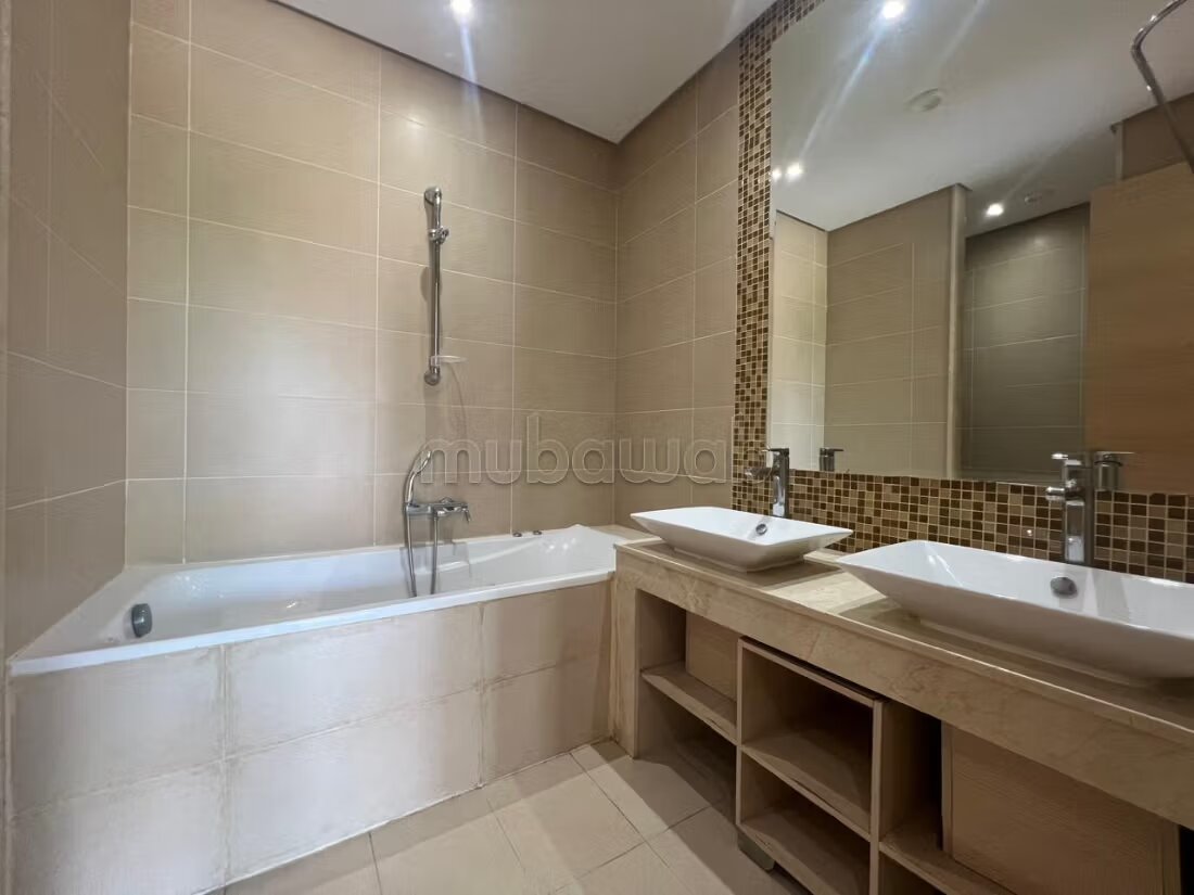 فيلا 320 م² للإيجار في الدار البيضاء - Prestigia — Photo 4
