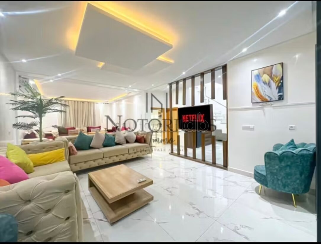 Villa 243 m² à vendre à Marrakech — Photo 3