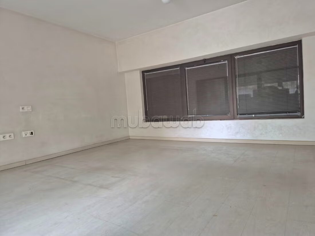 Bureau à vendre à Rabat – Souissi — Photo 4