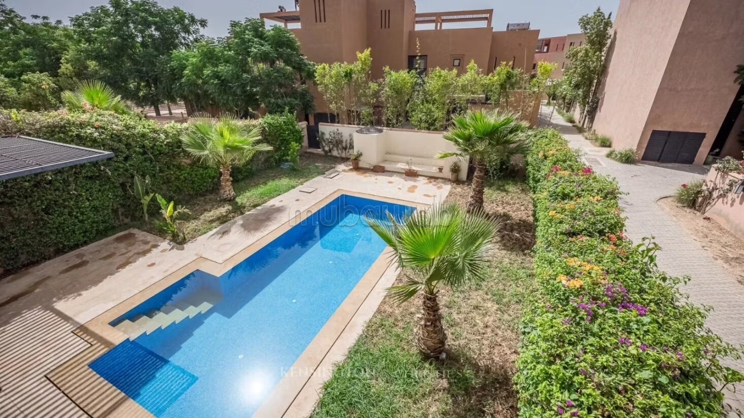 Villa 500 m² for Sale in Marrakech — Photo 11