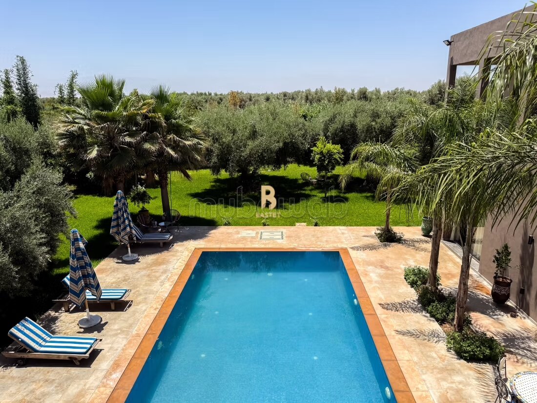 Villa 4 chambres à vendre à Marrakech à Marrakech