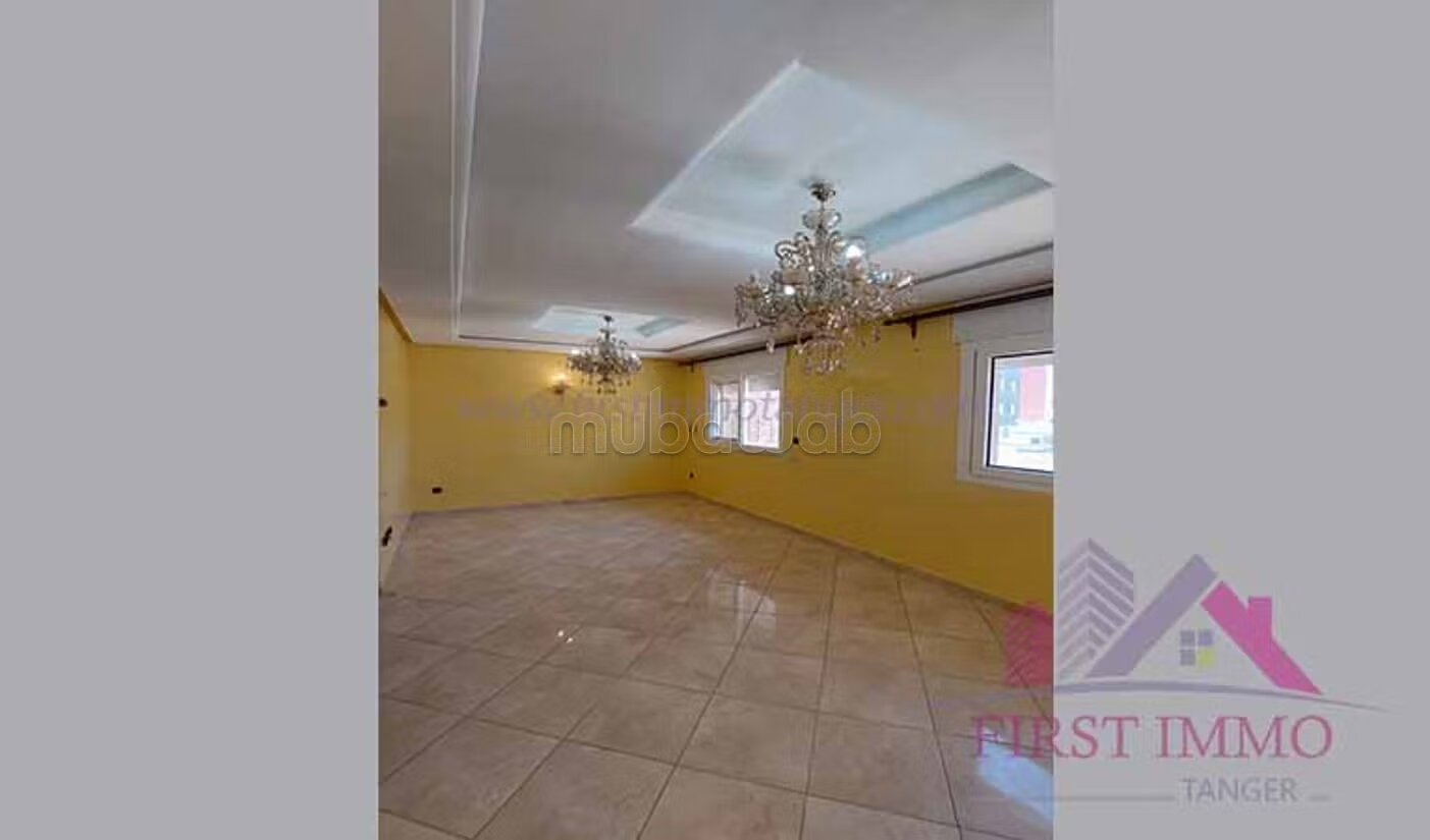 شقة 112 م² للبيع في طنجة (مجاهيدين) — Photo 4