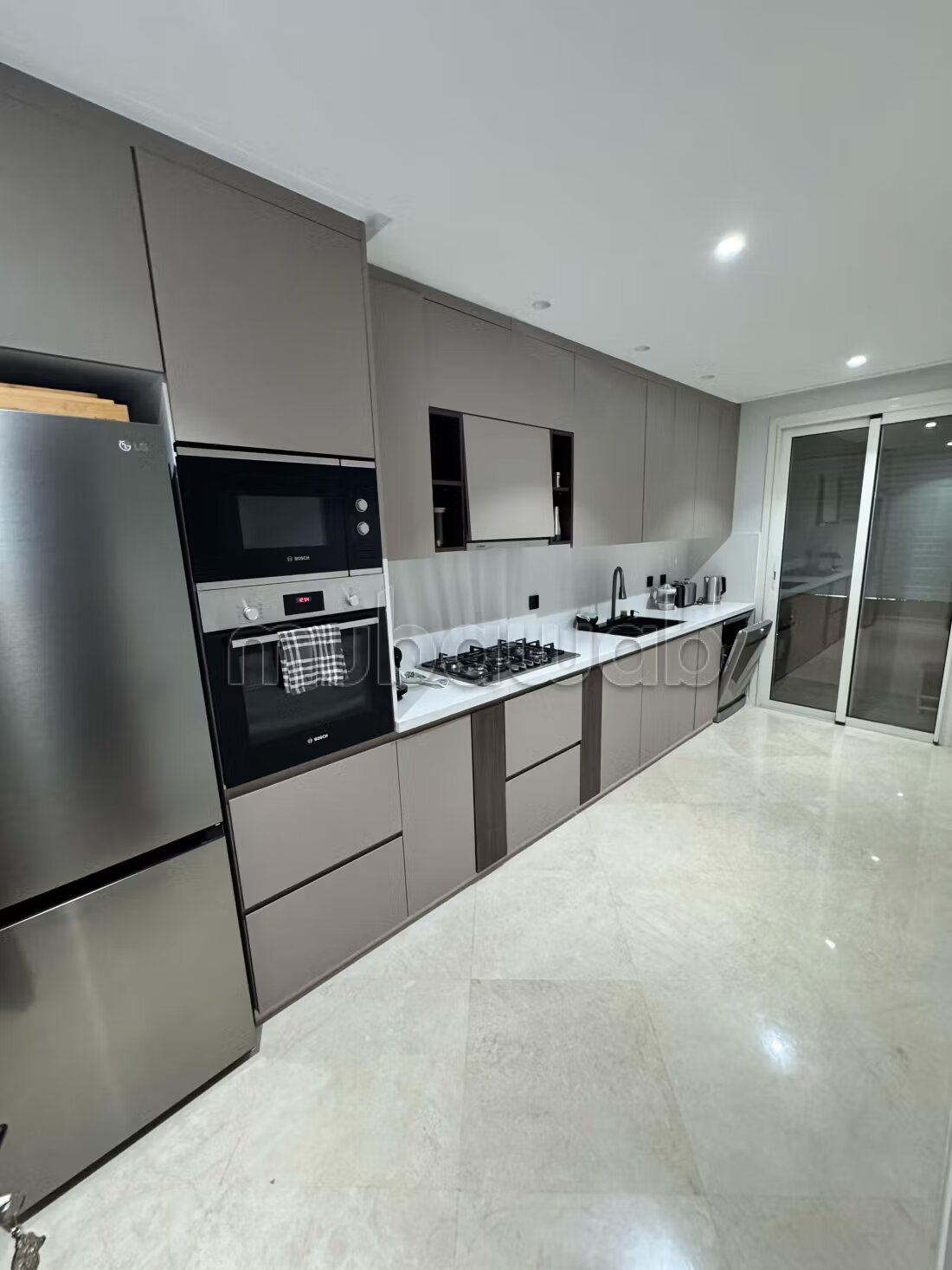 Apartment 100 m² for rent in Marrakech — Photo 8