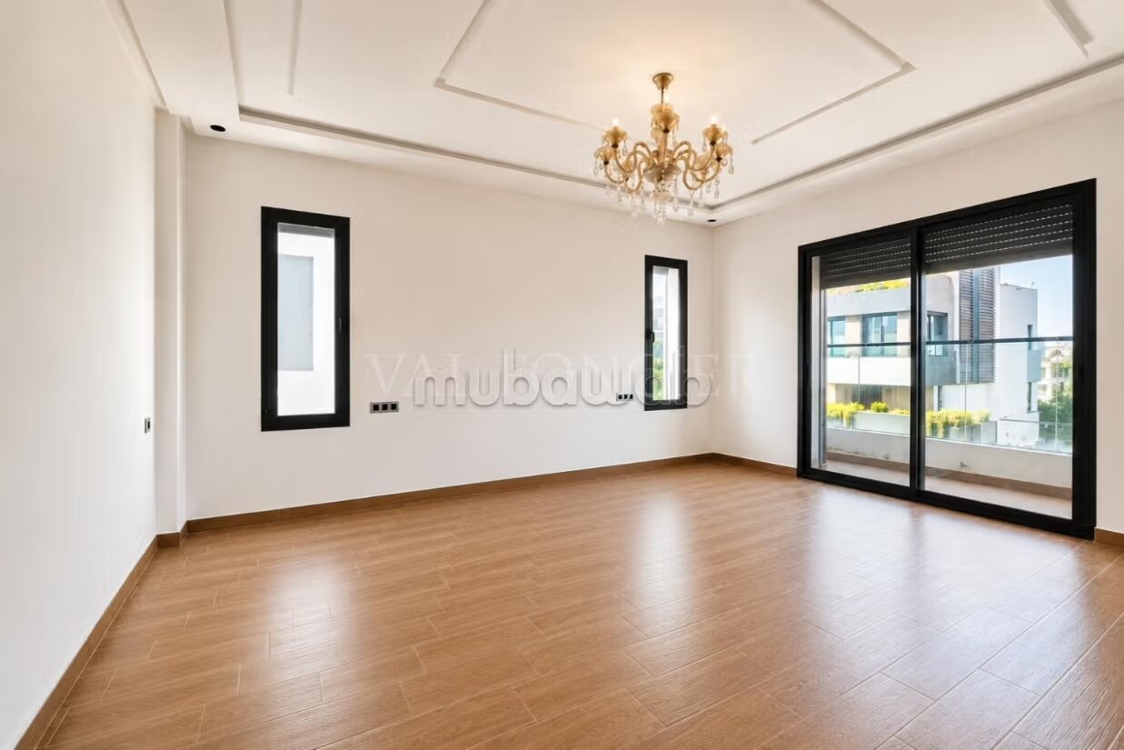 Villa 500 m² for Sale in Casablanca (Dar Bouazza) — Photo 7