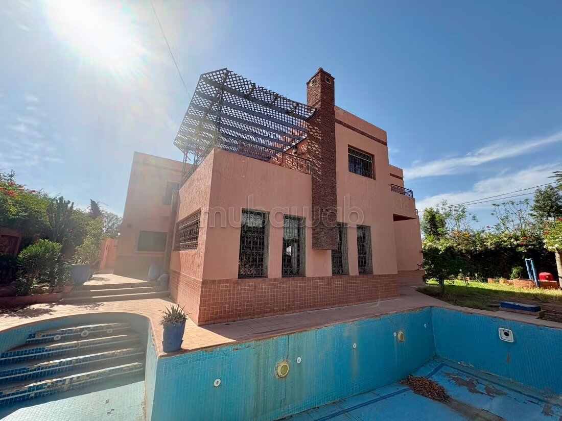 Villa 600 m² à vendre à Marrakech à Marrakech