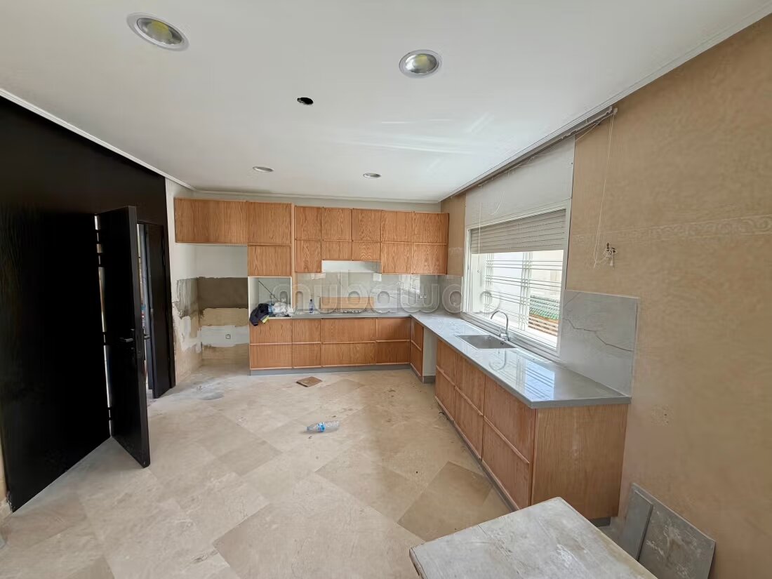 Villa 4 bedrooms for rent in Hay Riad, Rabat — Photo 13