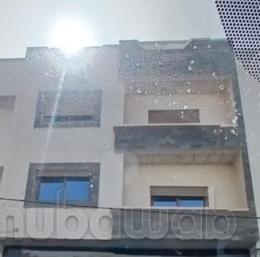 شقة 98 متر مربع للبيع في أكادير (حي زيتون) à أكادير