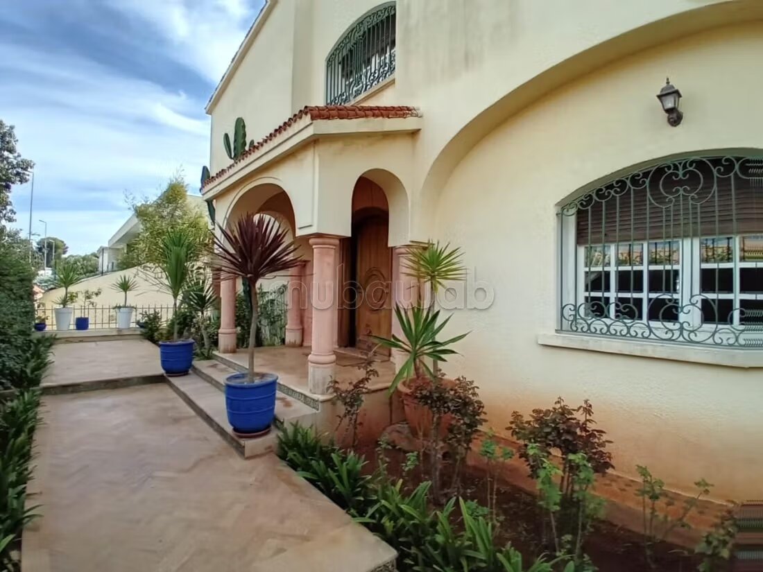 Villa 450 m² for sale in Casablanca — Photo 8