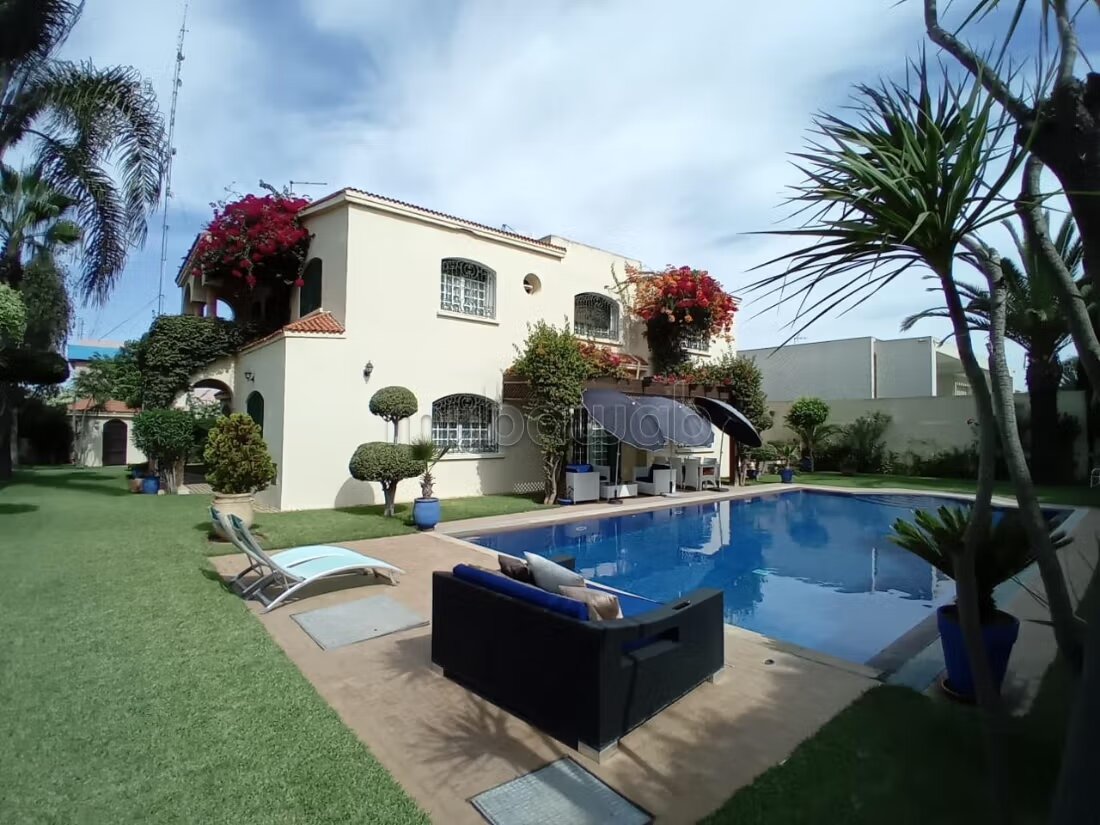Villa 450 m² for sale in Casablanca — Photo 10