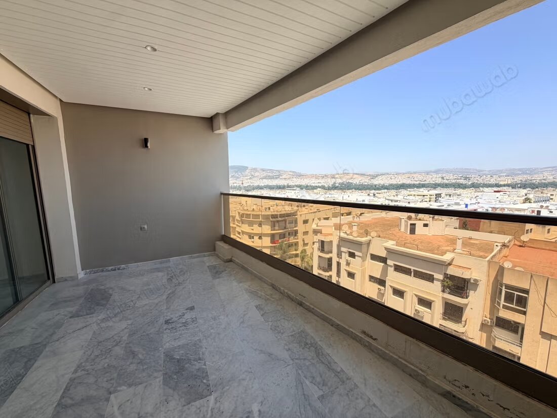 Apartment 102 m² for Sale in Fes — Photo 5