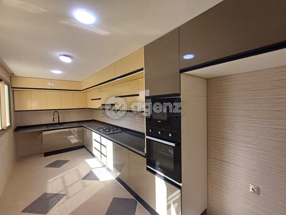 Apartment 102 m² for Sale in Fes — Photo 178