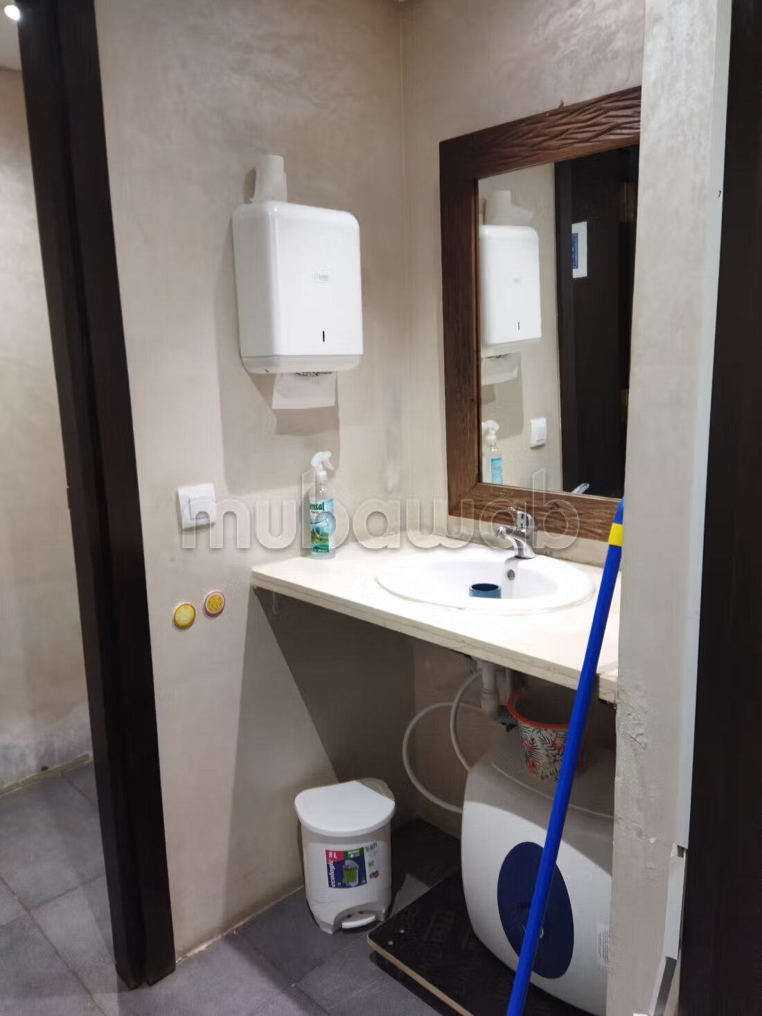 Office 300 m² for rent in Rabat — Photo 6
