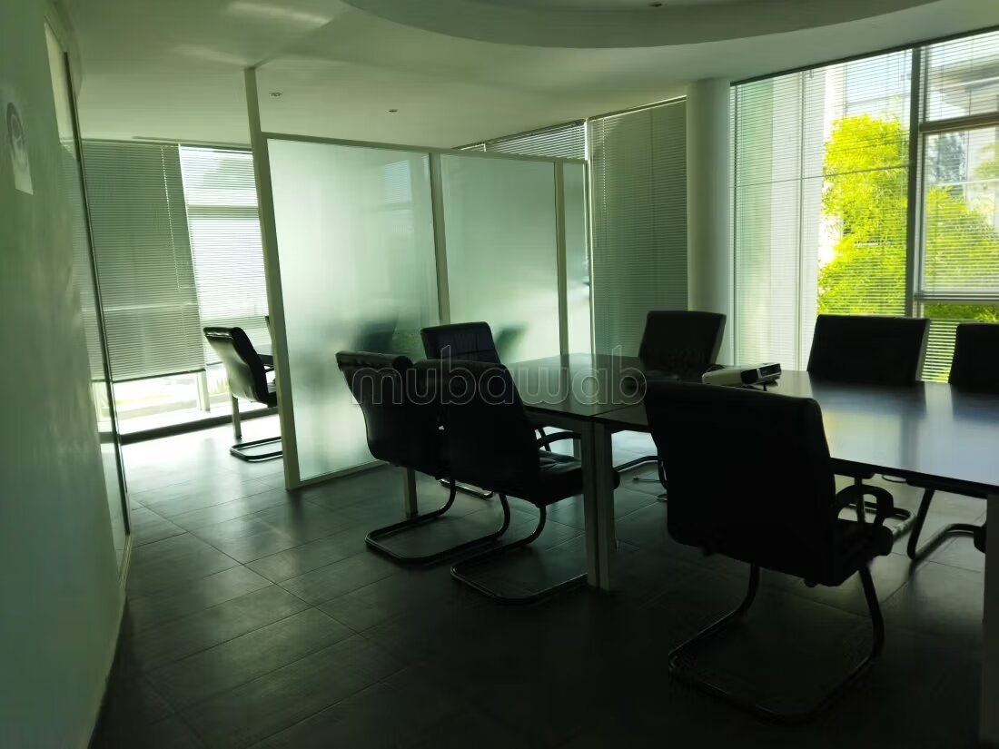 Office 300 m² for rent in Rabat — Photo 11