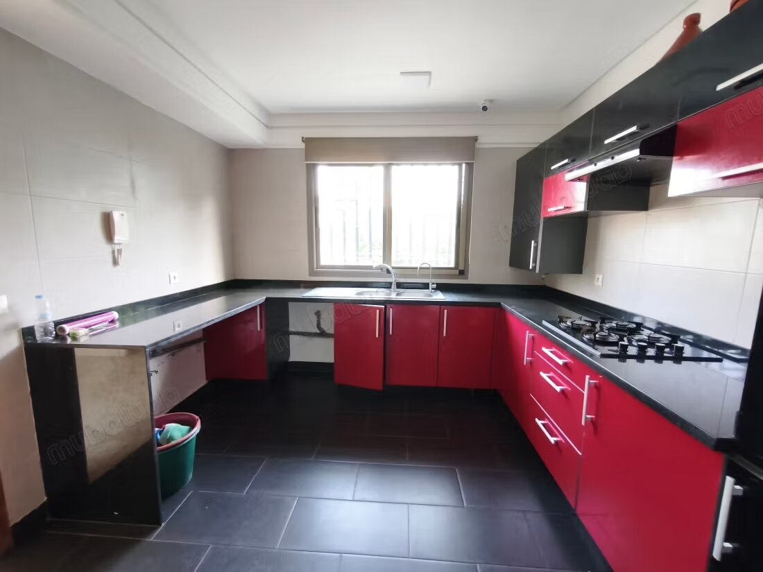 3-Bedroom Villa for Rent in Casablanca — Photo 11