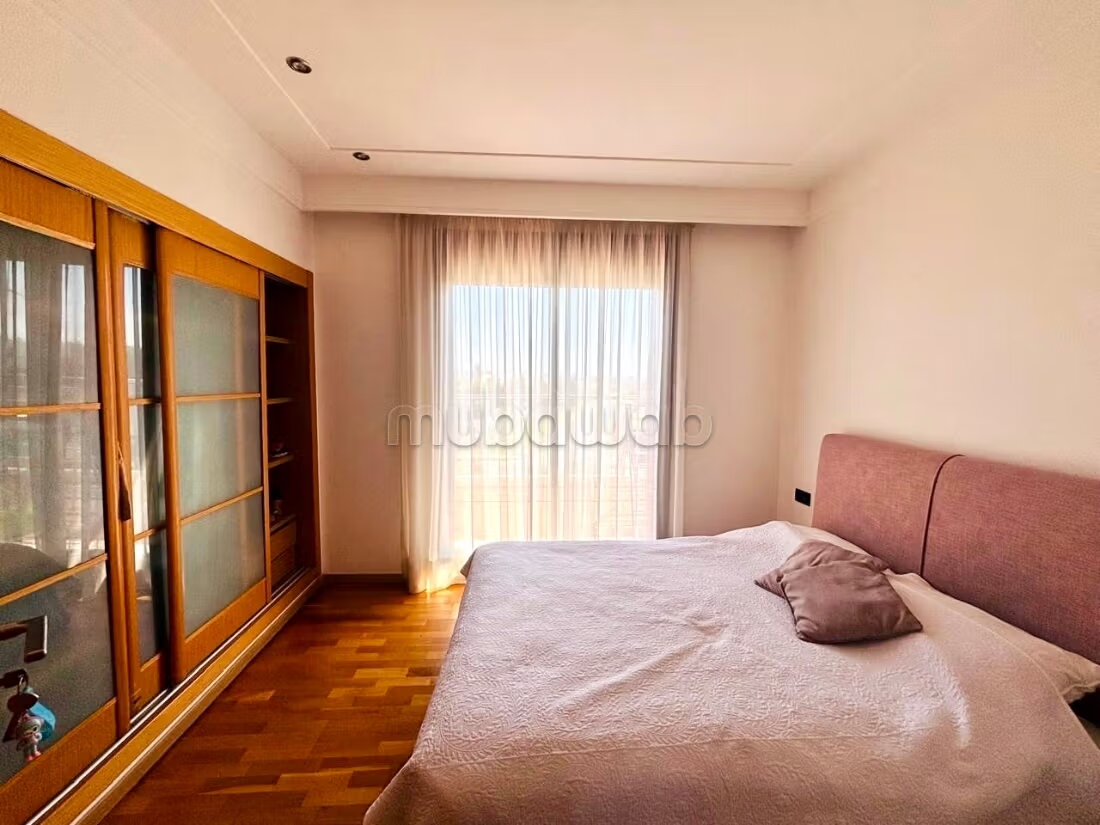 Apartment 110 m² for rent in Casablanca — Photo 4