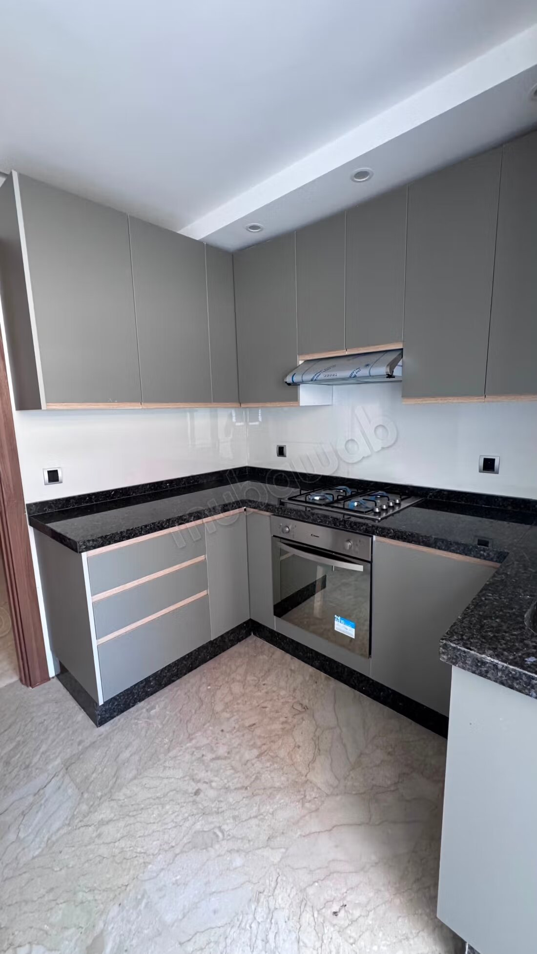 2‑Bedroom Apartment for Sale in the Hospital District, Casablanca — Photo 8