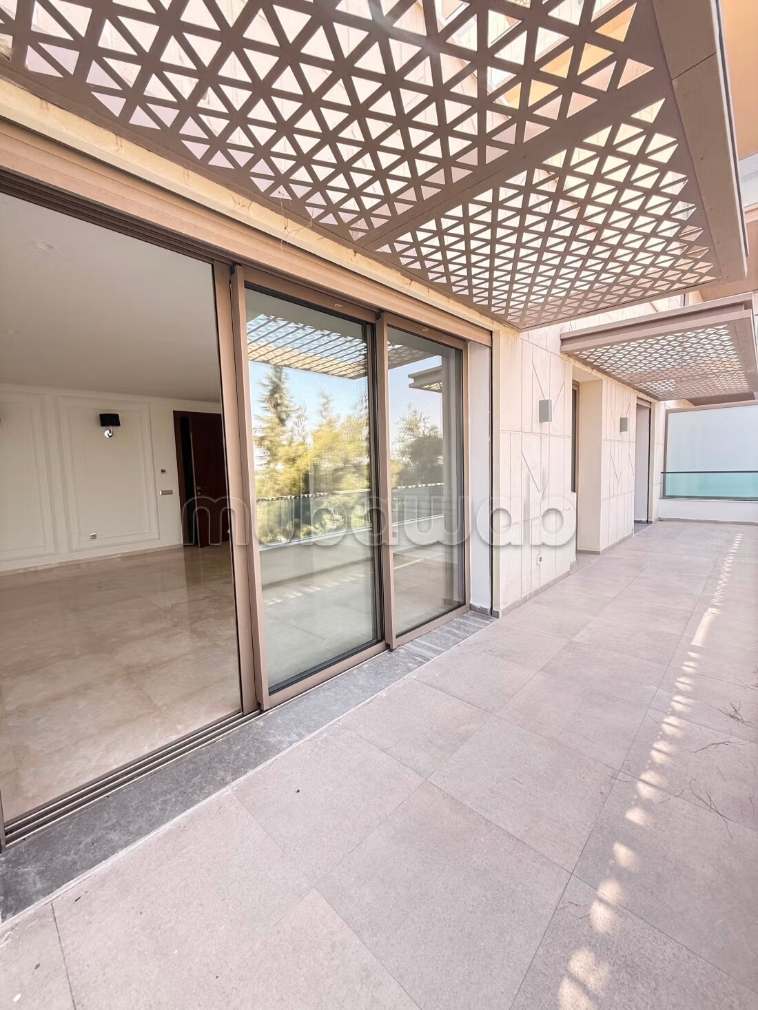 Appartement 140 m² à louer à Souissi, Rabat à Rabat