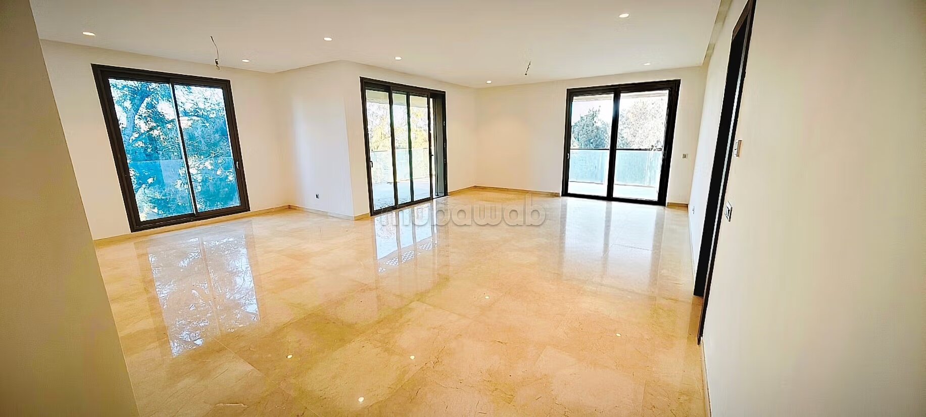 230 m² Apartment for Rent in Rabat — Photo 4