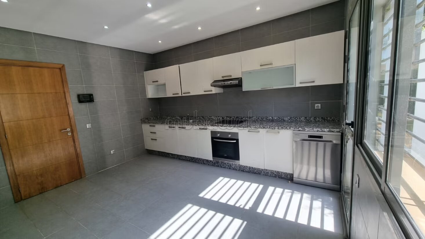 Villa 4 bedrooms for rent in Casablanca — Photo 6