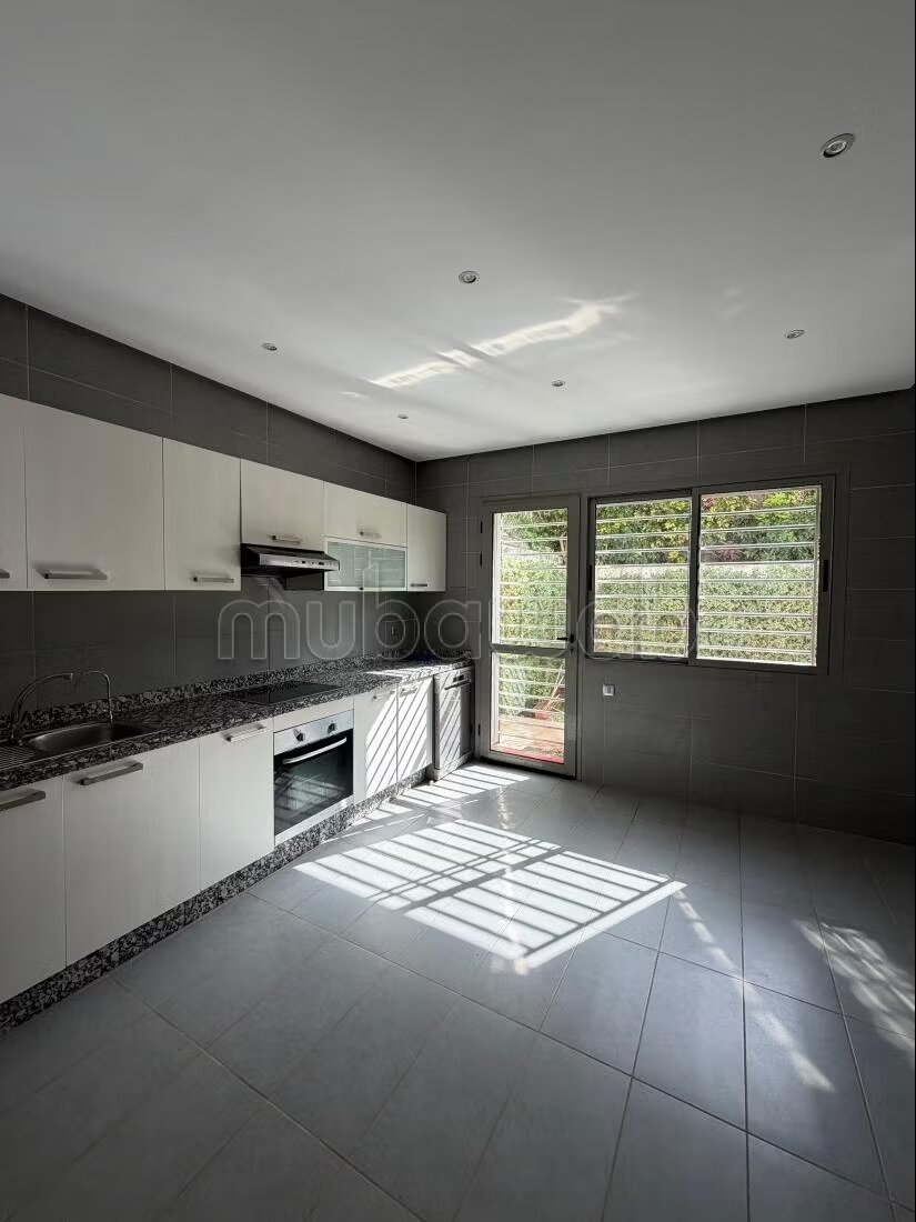 Villa 4 bedrooms for rent in Casablanca — Photo 17