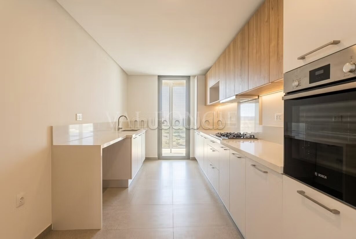 Apartment 200 m² for sale in Casablanca — Photo 4