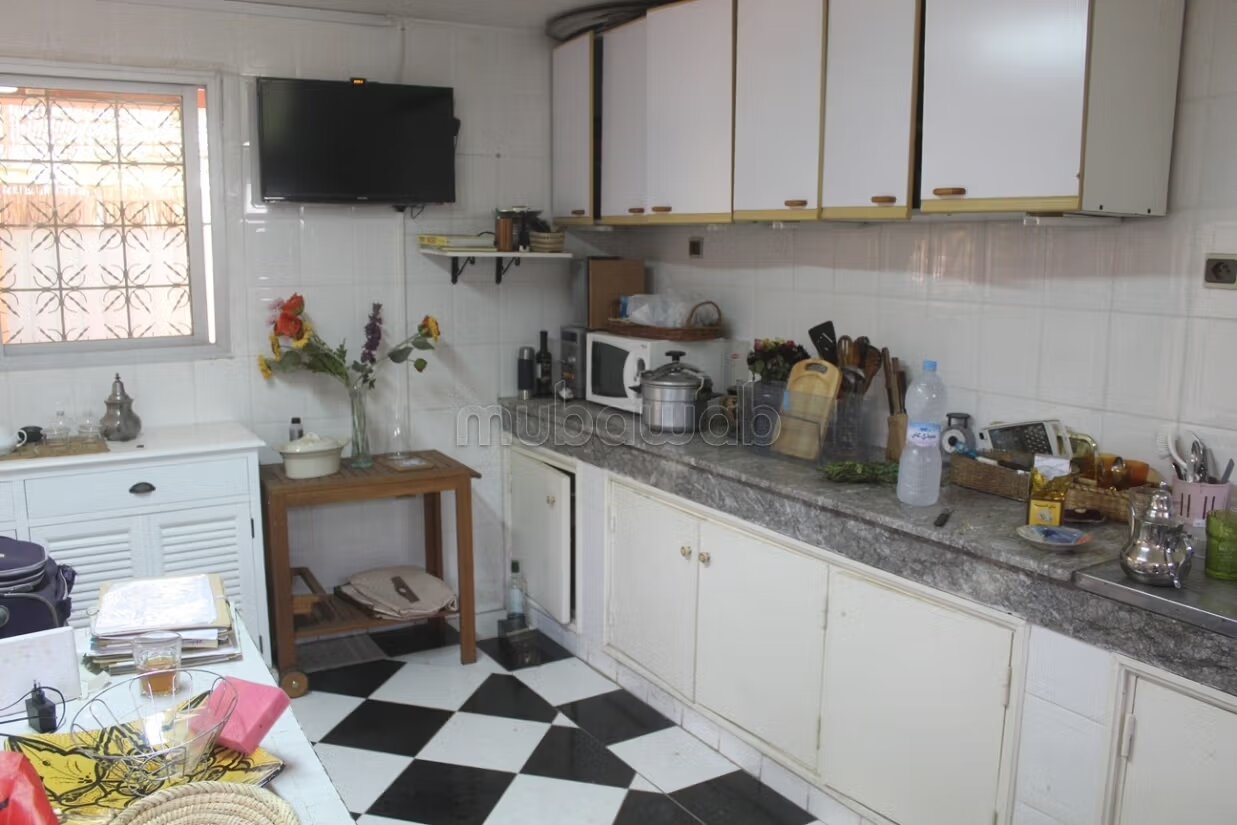 Empty Villa 800 m² for Rent in Marrakech — Photo 8