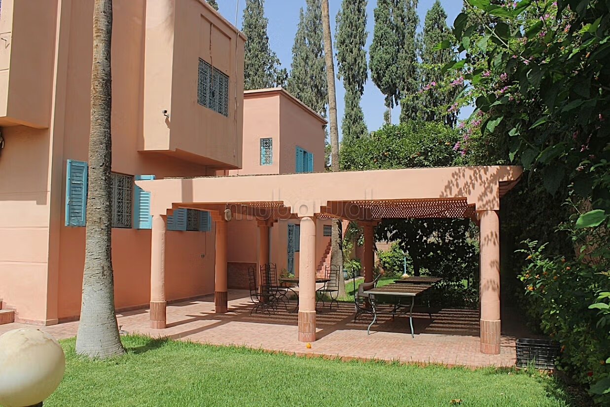 Empty Villa 800 m² for Rent in Marrakech — Photo 23