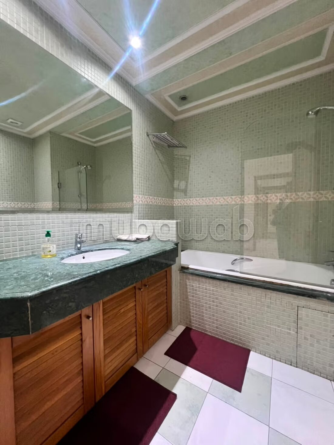 شقة 240 متر مربع للإيجار في الدار البيضاء (ثلاثي الذهب) — Photo 15