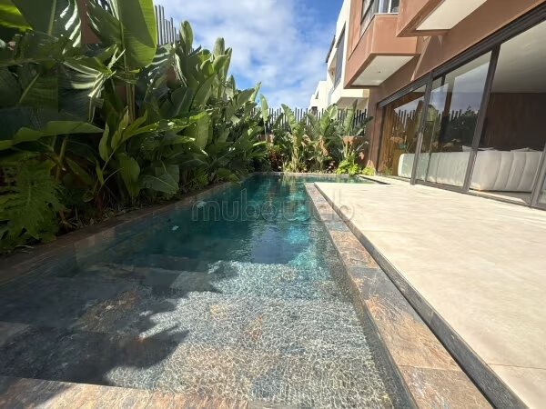Villa 1000 m² à louer à الدار البيضاء (Dar Bouazza) — Photo 14