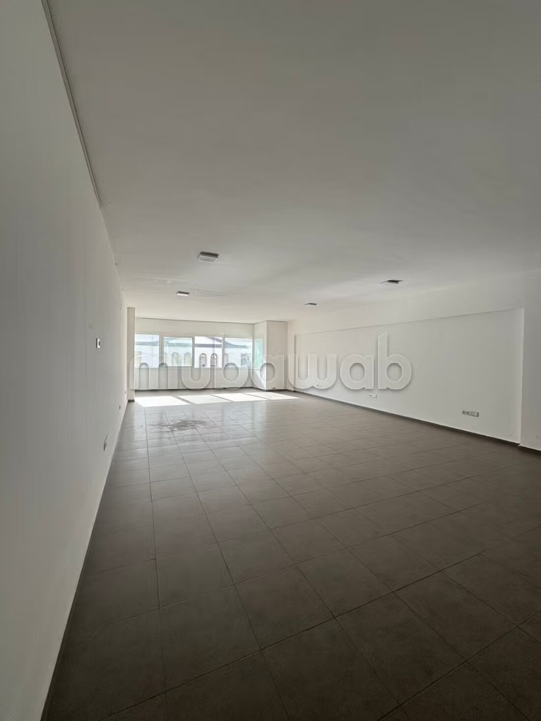 Bureau 85 m² à louer à Tanger à Tanger