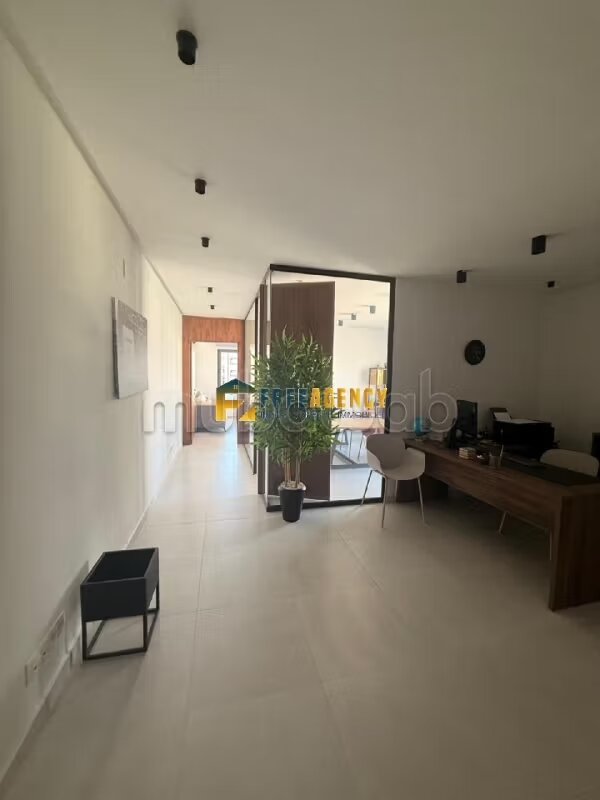 Office 85 sqm for rent in Tangier — Photo 4