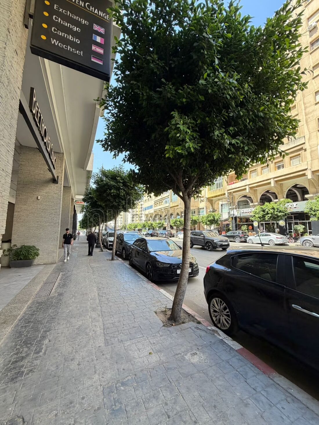 Bureau 337 m² à vendre ou à louer à Tanger — Photo 3