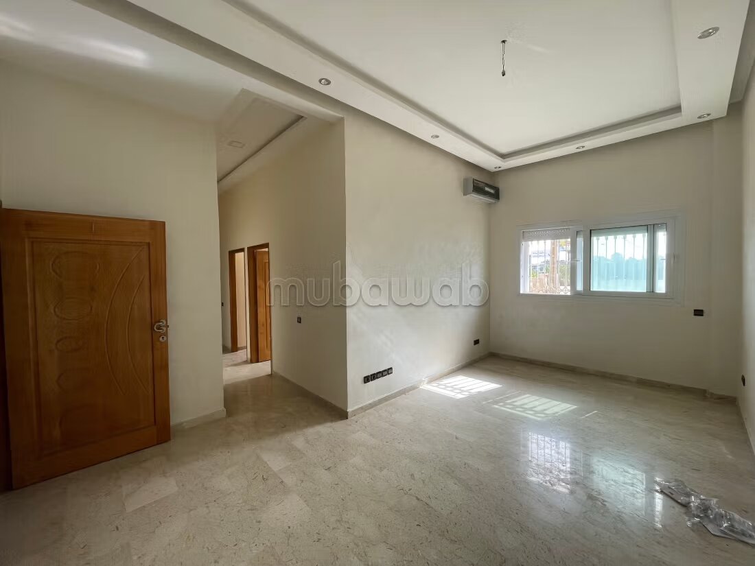2 Bedroom Apartment for Rent in Casablanca — Photo 2