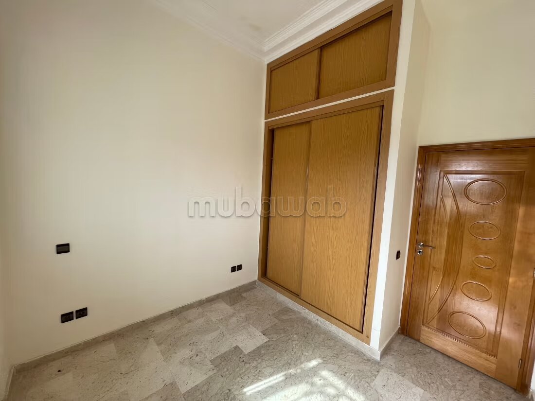 2 Bedroom Apartment for Rent in Casablanca — Photo 6